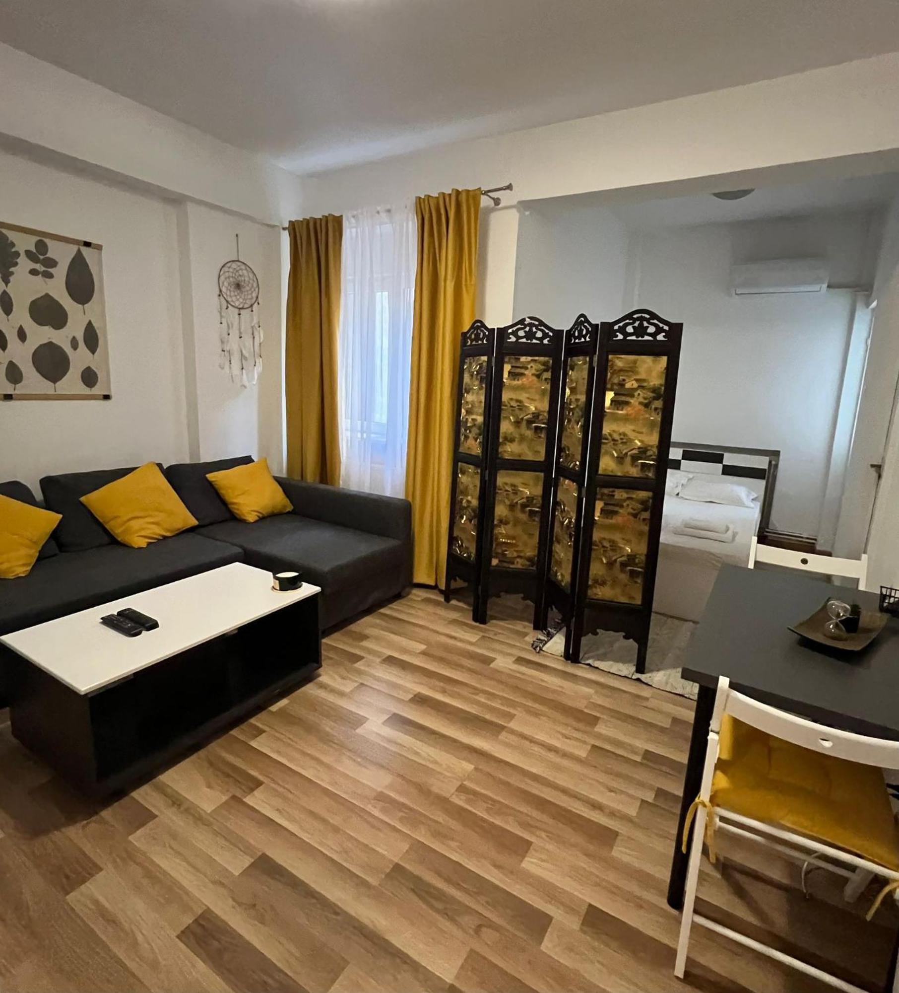 Studio Ultracentral Universitate บูคาเรสต์ ภายนอก รูปภาพ